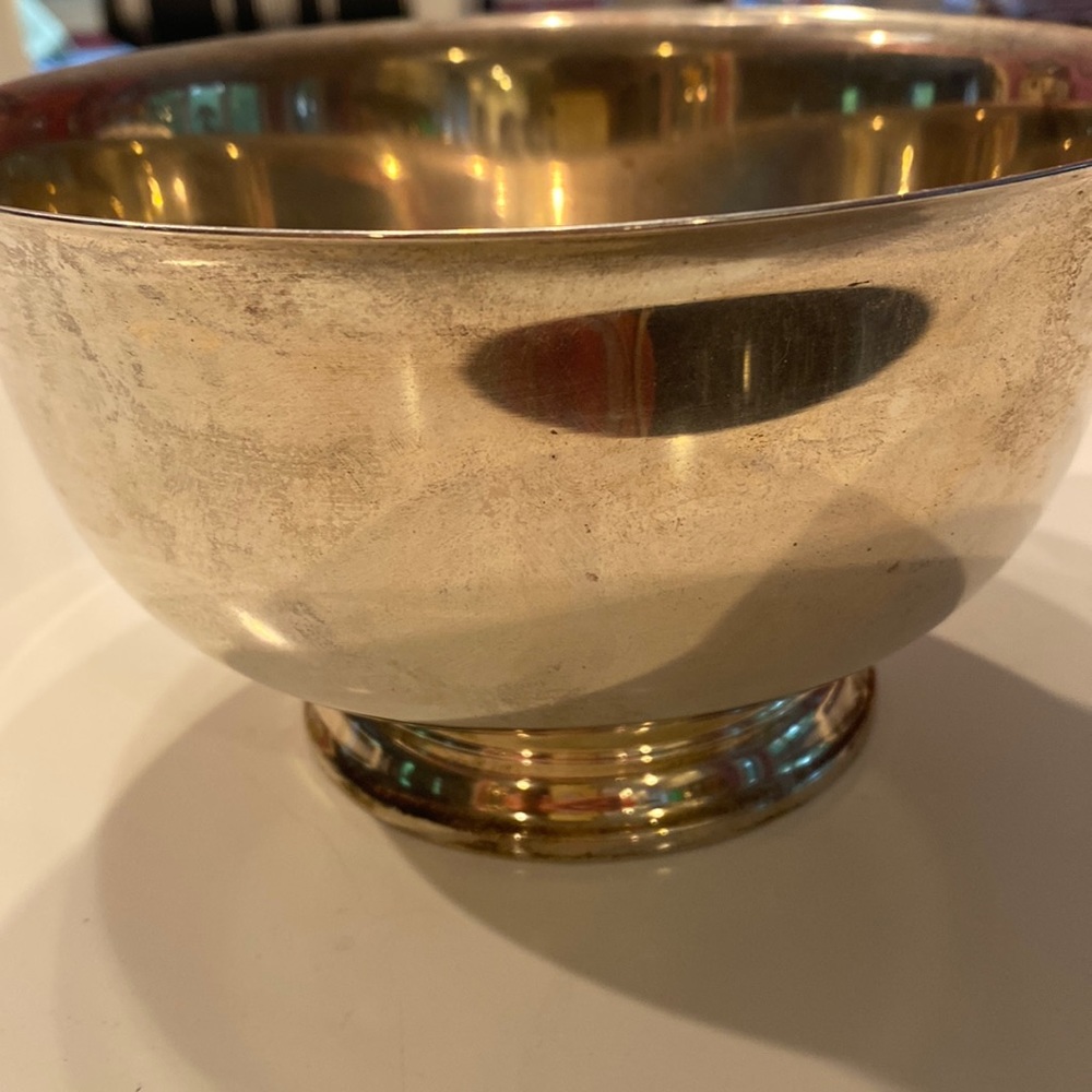 7” Wide 4” high Silver Plated Bowl.